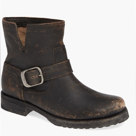 FRYE Veronica Boot Booties in vintage black Sz 6